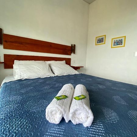 Praia de Araçatiba Casa Caicaraホステル エクステリア 写真