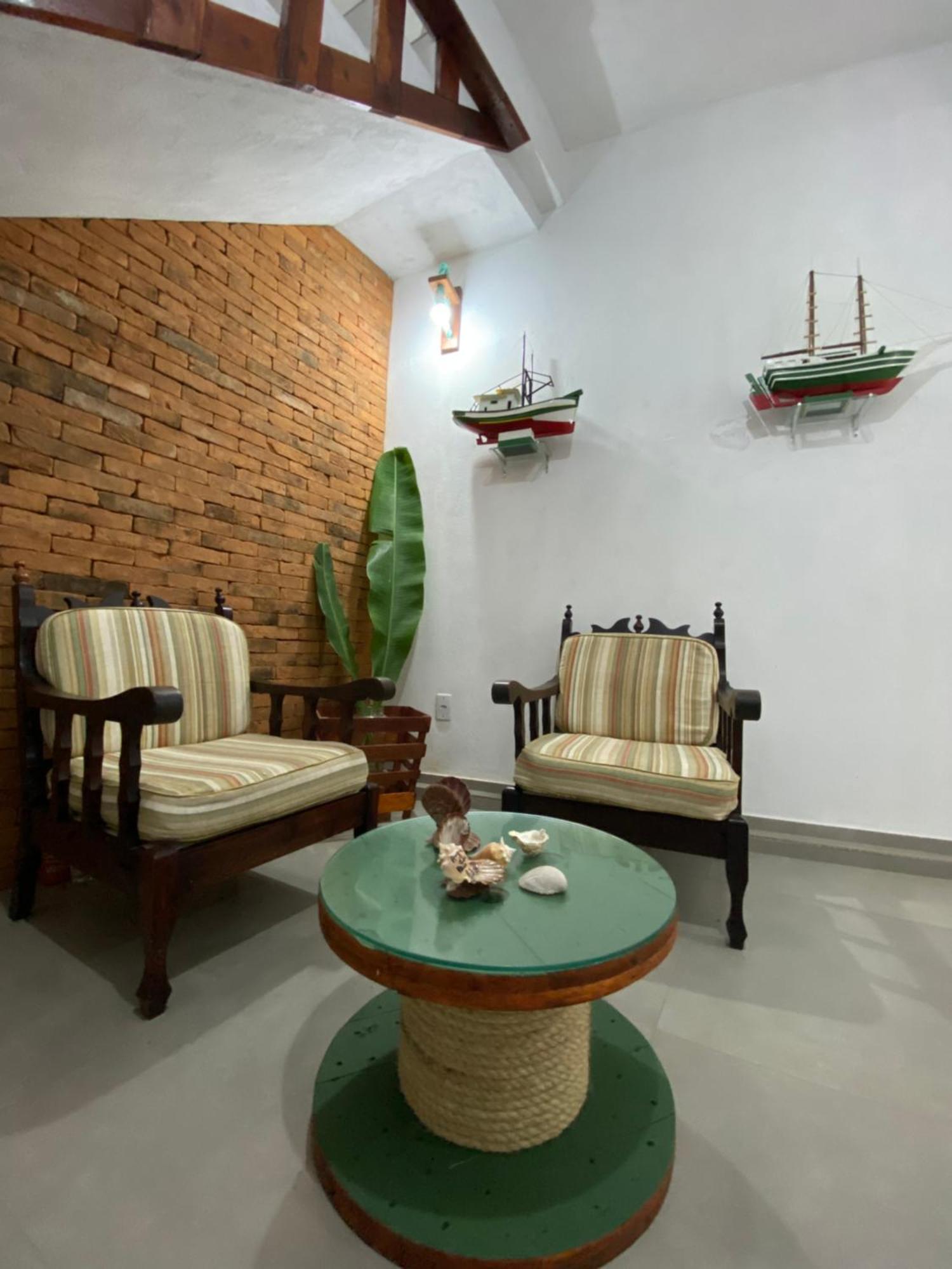 Praia de Araçatiba Casa Caicaraホステル エクステリア 写真